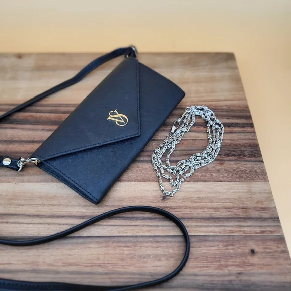 Victoria's Secret Black Crossbody w/Black Leather & Silver Chain Straps, EUC - Picture 6 of 7